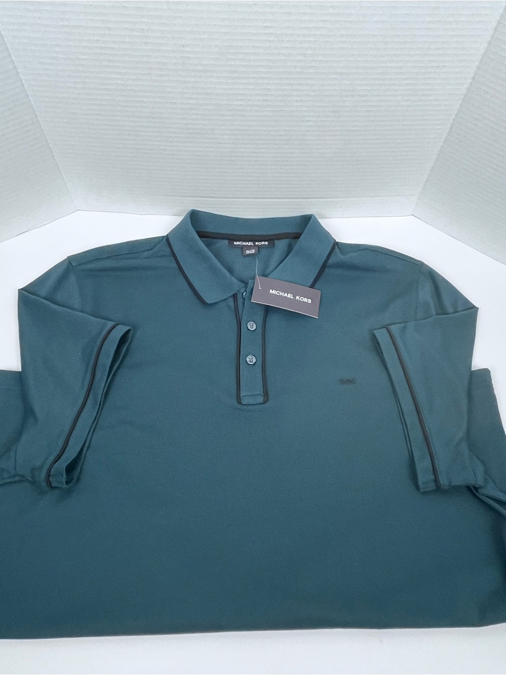 NWT Michael Kors Men's Cotton Blend Polo with Embroidered Logo Size XL; Preppy - Picture 5 of 14